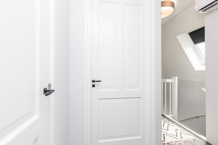 Photo 78 of Ernest Waltonstraat 5