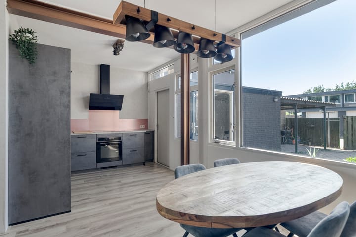 Foto 3 van de Leeuwstraat 9