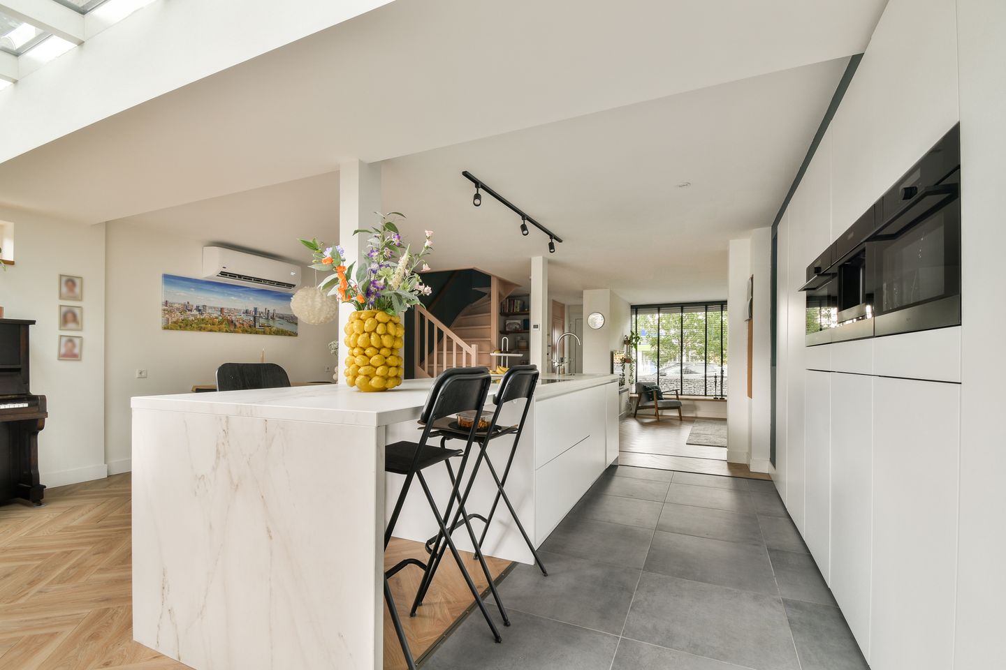 Photo 14 of Louise de Colignylaan 28