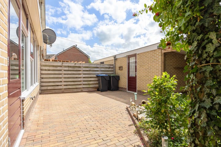 Foto 36 van Spoetnikstraat 131