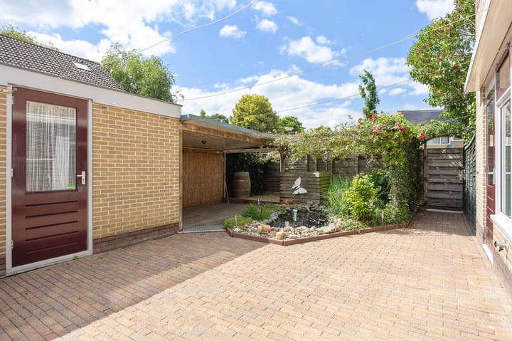 Foto 37 van Spoetnikstraat 131