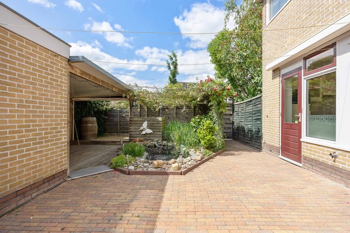 Foto 38 van Spoetnikstraat 131