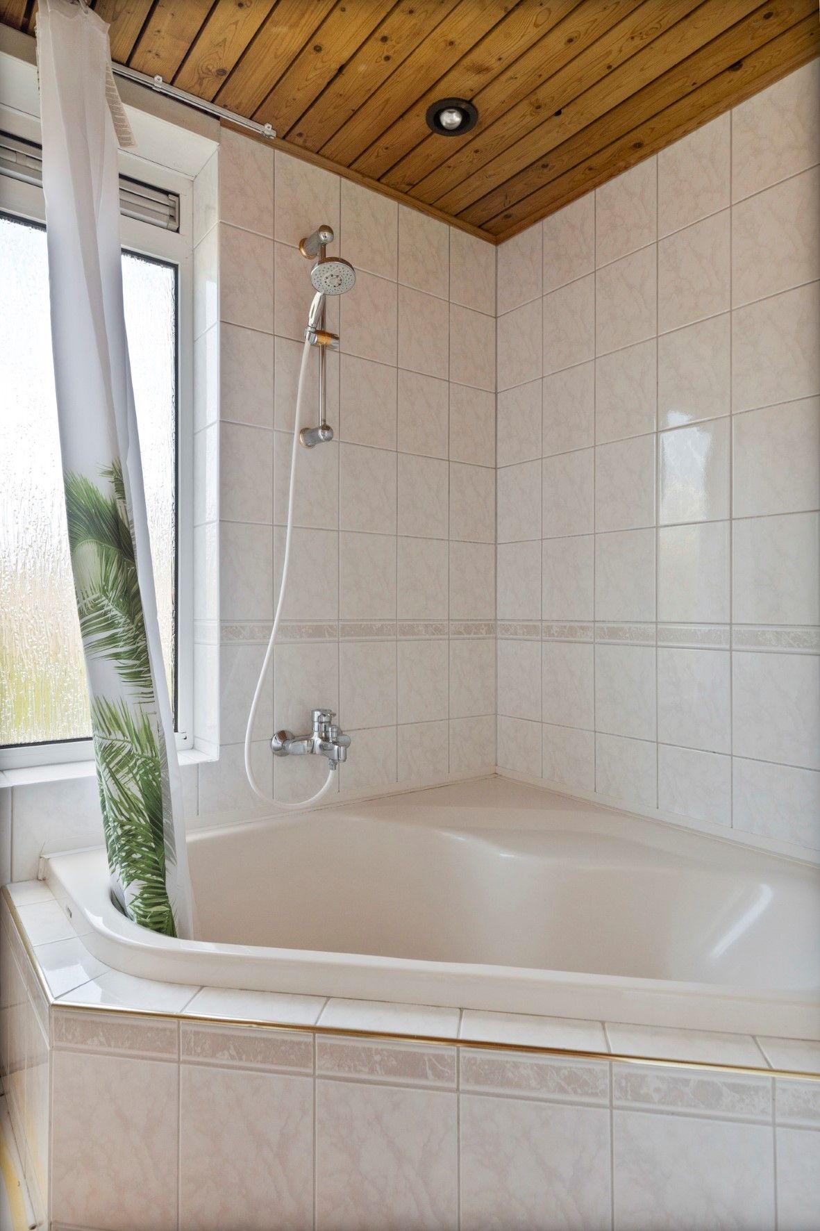 Foto 19 van President van Heelstraat 38