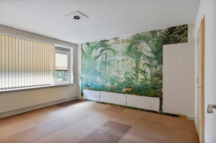 Foto 24 van President van Heelstraat 38