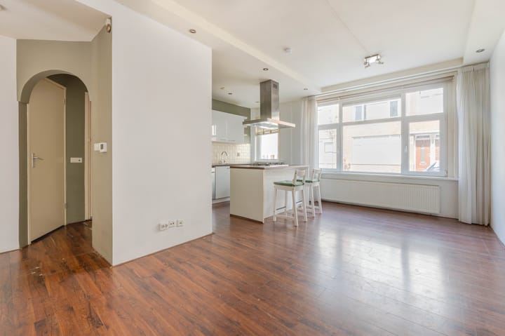 Foto 4 van Nieuwenhoornstraat 120-A