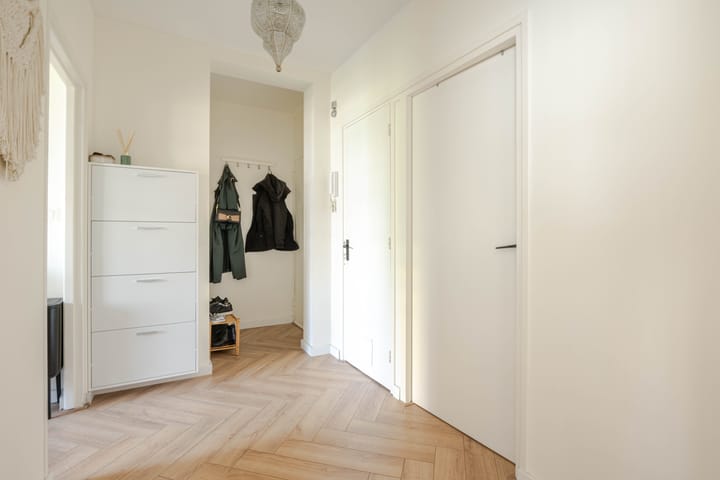 Foto 11 van Middelrode 67