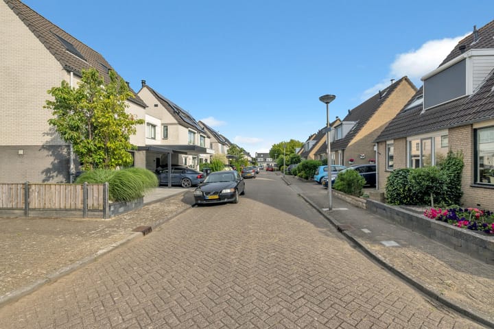 Photo 6 of Mozartstraat 3