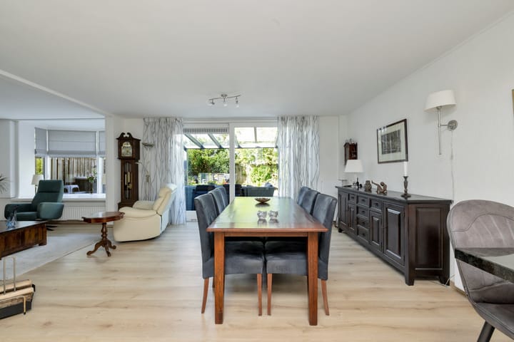 Photo 17 of Mozartstraat 3