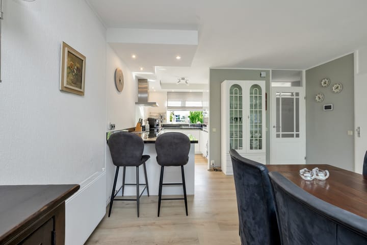 Photo 15 of Mozartstraat 3