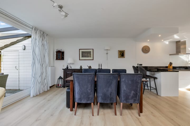 Photo 16 of Mozartstraat 3