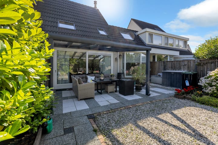 Photo 5 of Mozartstraat 3