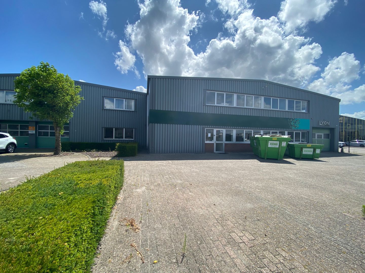 View photo 2 of Koopvaardijweg 14