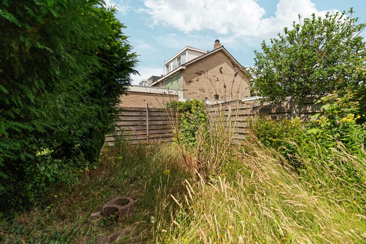 Foto 39 van Henry Dunantstraat 3