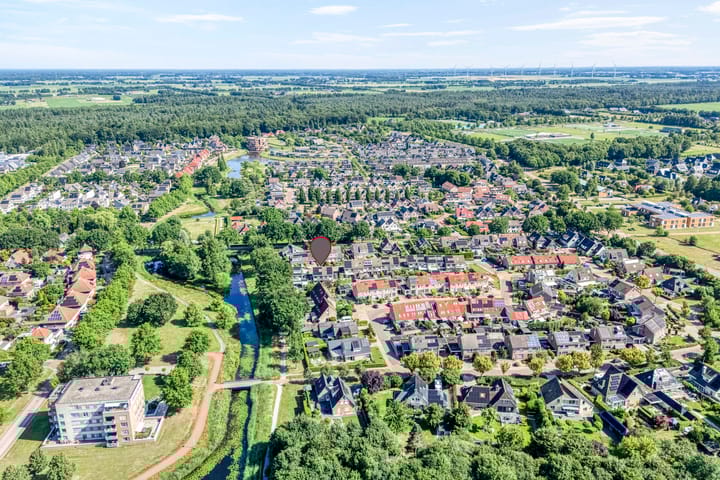 Photo 3 of van der Helststraat 25