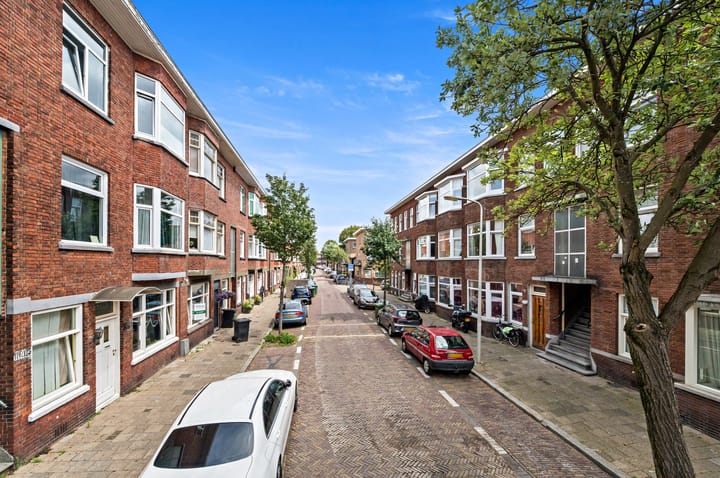 Photo 24 of Jan ten Brinkstraat 72