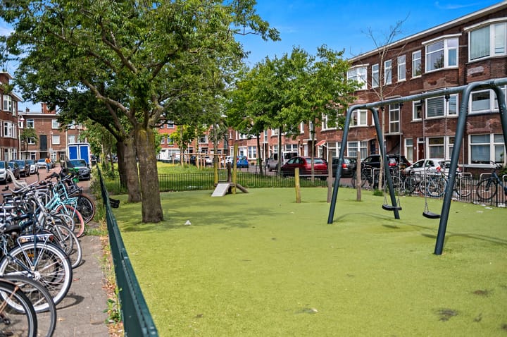 Photo 28 of Jan ten Brinkstraat 72