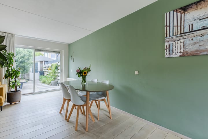 Foto 10 van Oturia 4