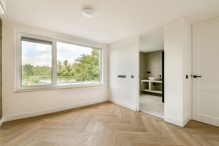 Foto 28 van Schoolstraat 19