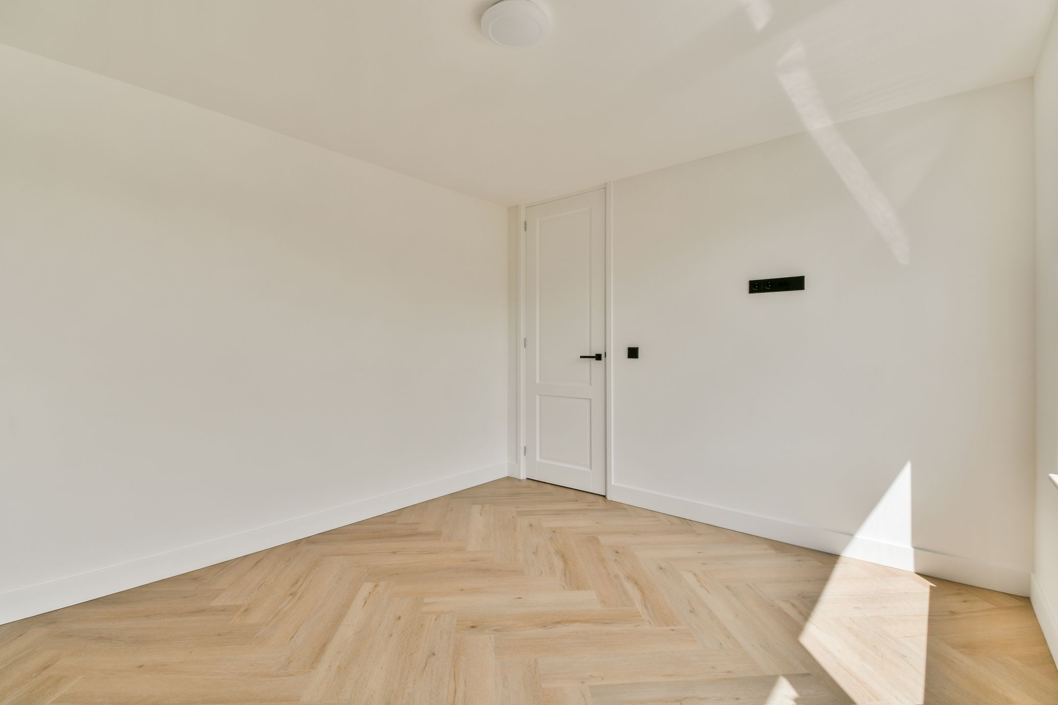 Foto 33 van Schoolstraat 19