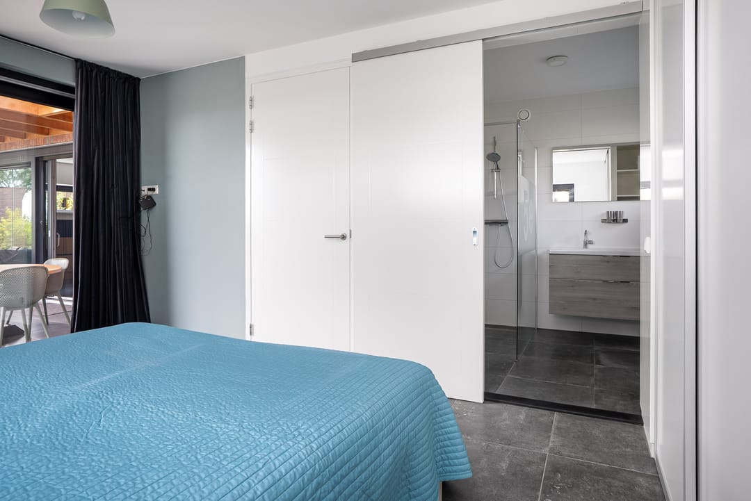 Photo 17 of De Waring 5-E