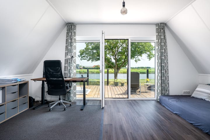 Photo 26 of De Waring 5-E