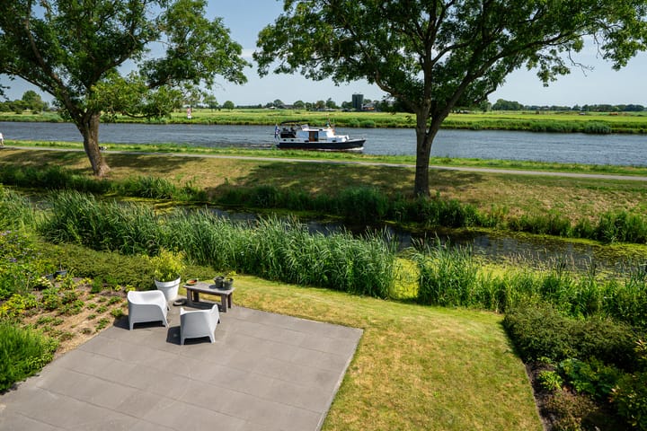 Photo 28 of De Waring 5-E