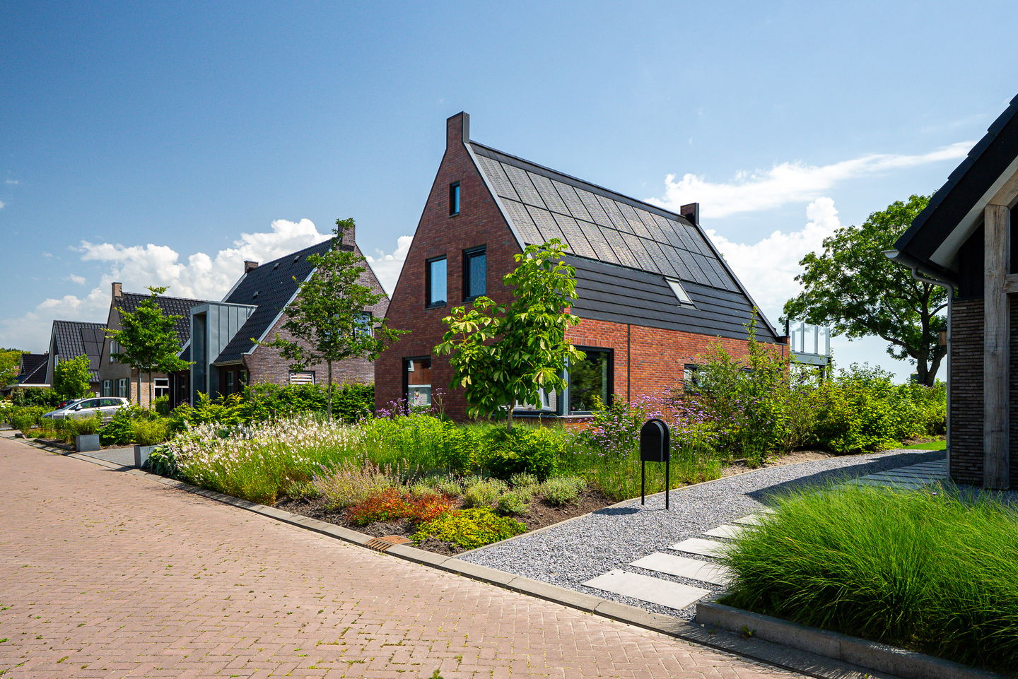 Photo 40 of De Waring 5-E