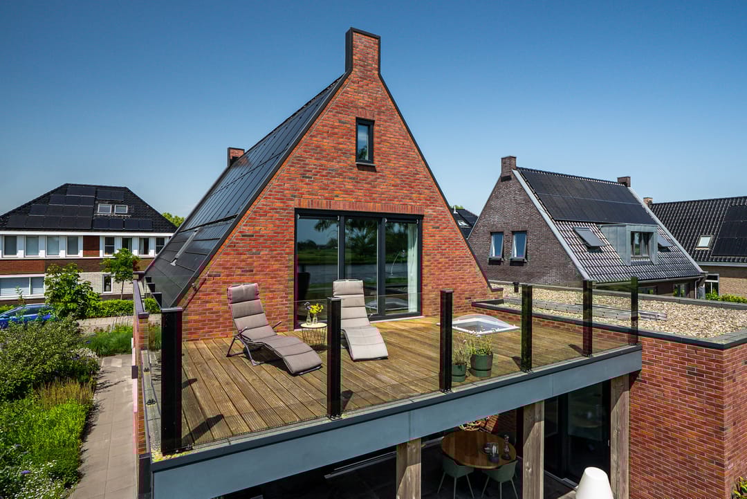 Photo 43 of De Waring 5-E