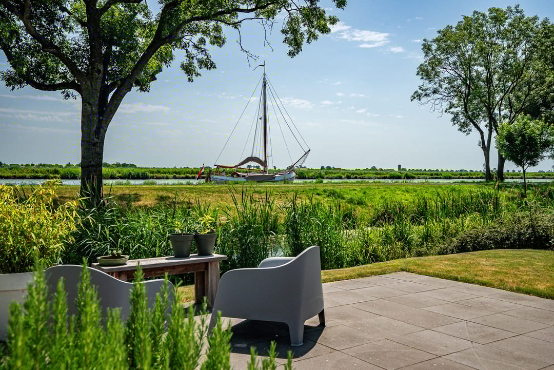 Photo 47 of De Waring 5-E