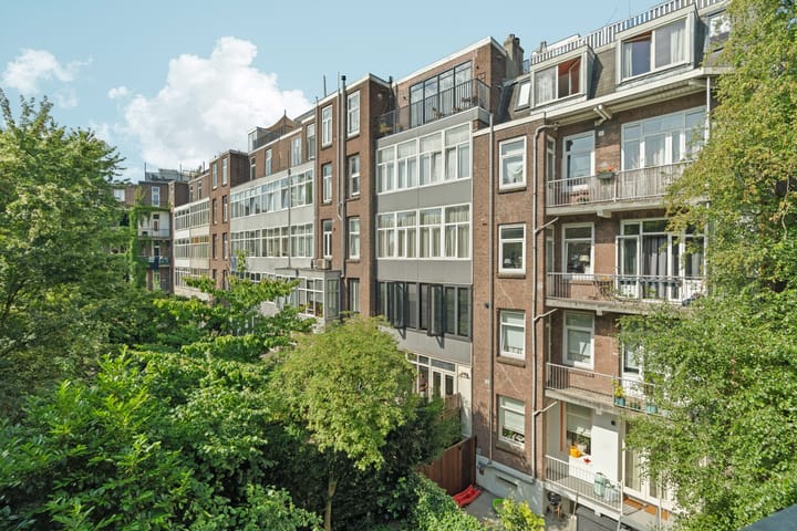 Photo 21 of Admiraal De Ruijterweg 57-2