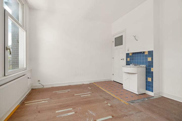 Photo 27 of Admiraal De Ruijterweg 57-2