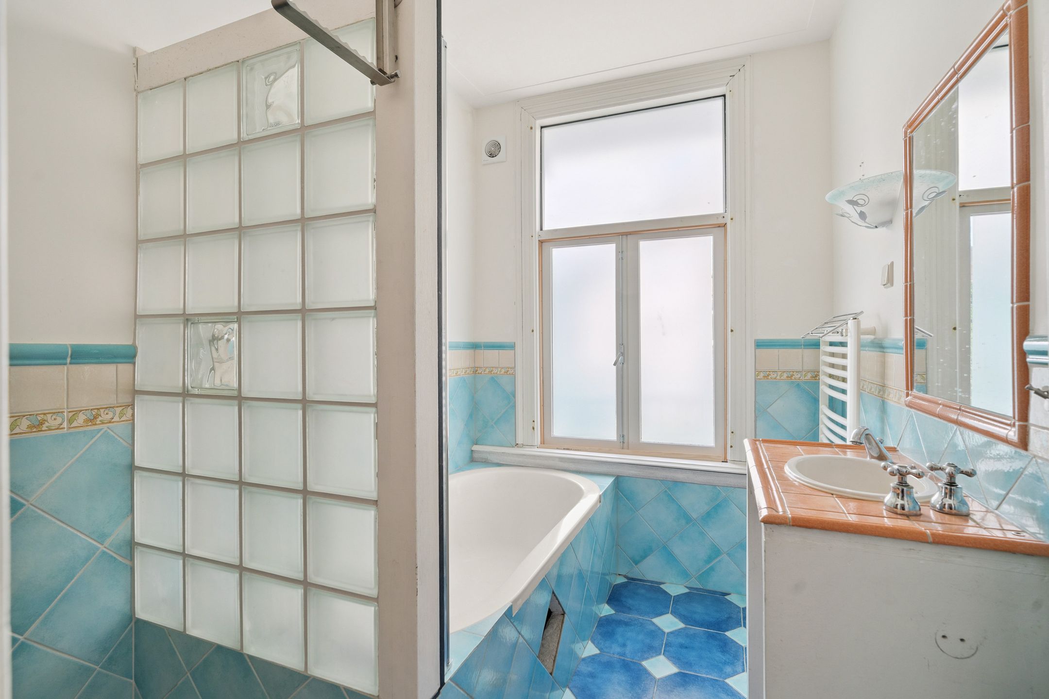 Foto 30 van Admiraal De Ruijterweg 57-2