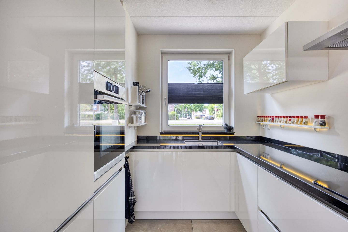 Foto 4 van Jan van Duivenvoordepad 24