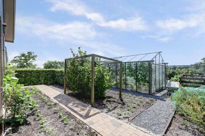 Foto 45 van Oukoopsedijk 16