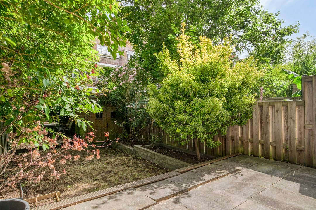 Foto 17 van Luzacstraat 10-A