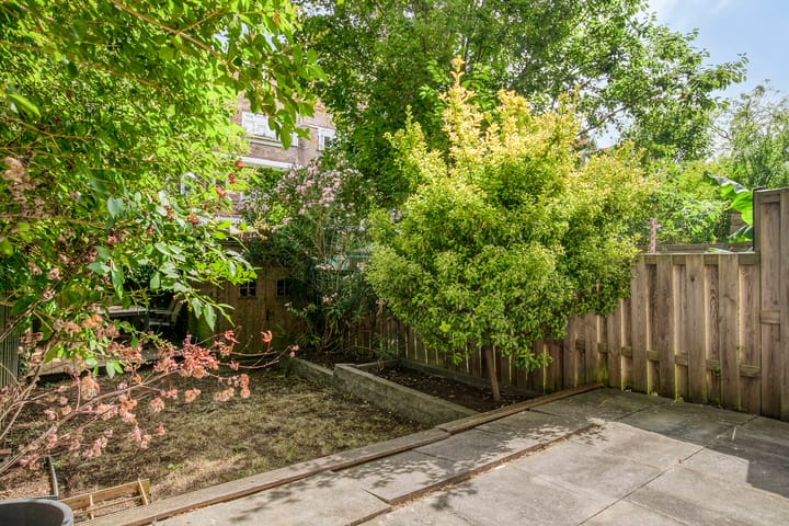 Foto 17 van Luzacstraat 10-A