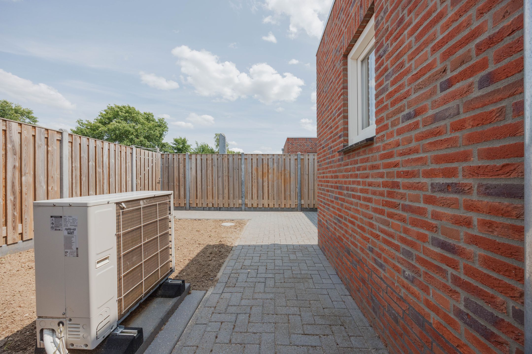 Photo 33 of Mgr Aertsstraat 14-A