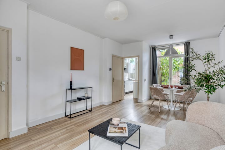 Foto 6 van Geleenstraat 25