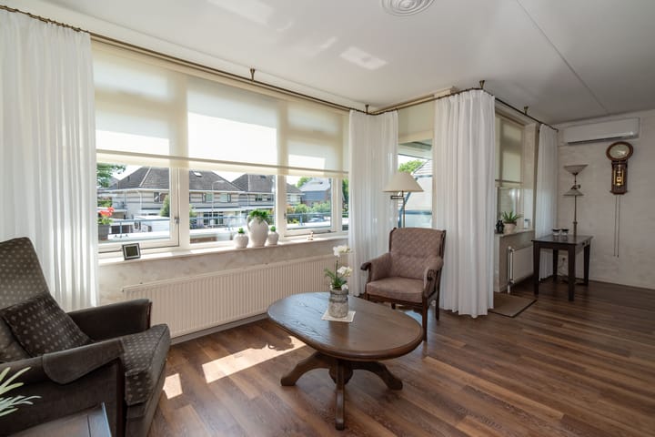 Foto 14 van Esstraat 56-102