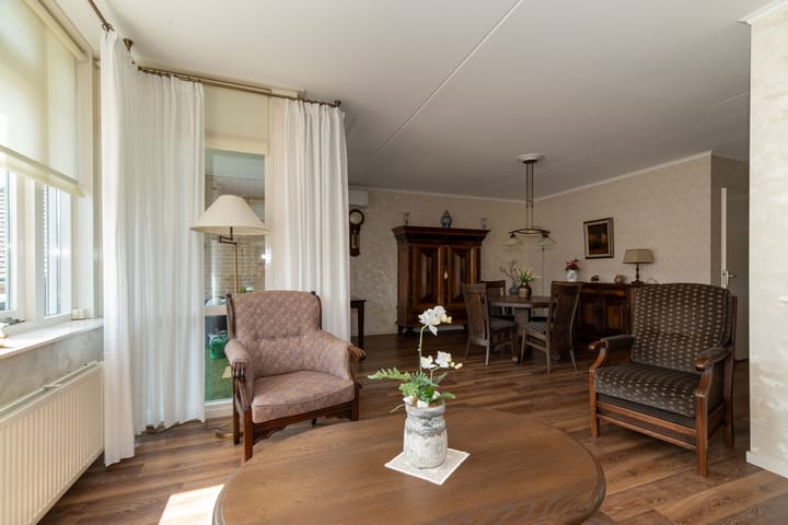 Foto 15 van Esstraat 56-102