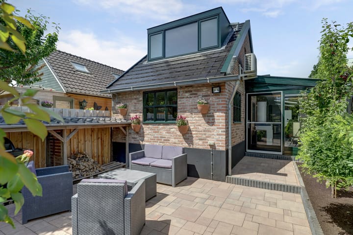 Foto 40 van de Uitweg 15