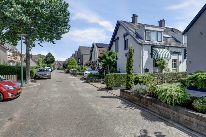 Foto 43 van de Uitweg 15