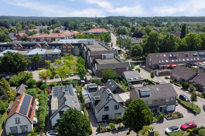 Foto 45 van de Uitweg 15