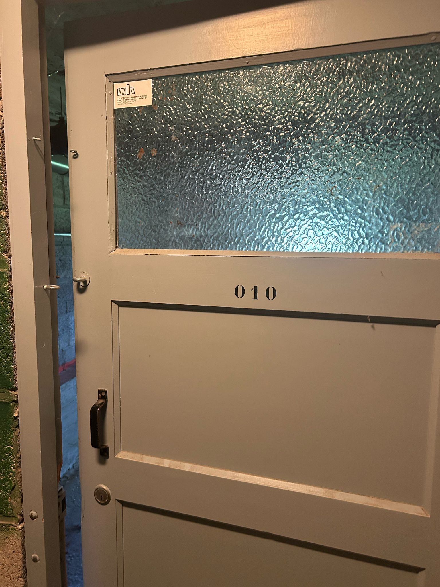 Foto 3 van Populierenlaan berging 10 portiek 107-117