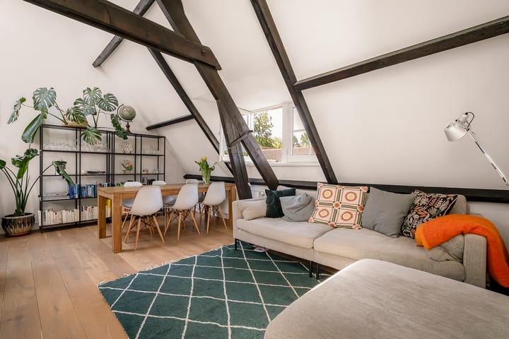 Foto 2 van Van Walbeeckstraat 63-4