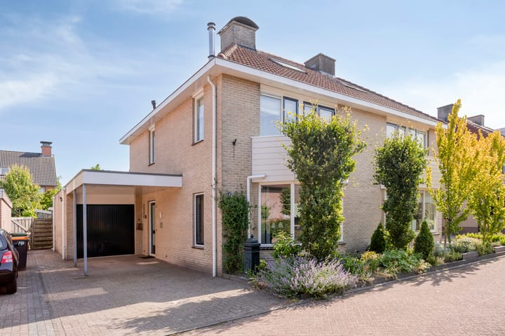 Foto 1 van Aquarius 9