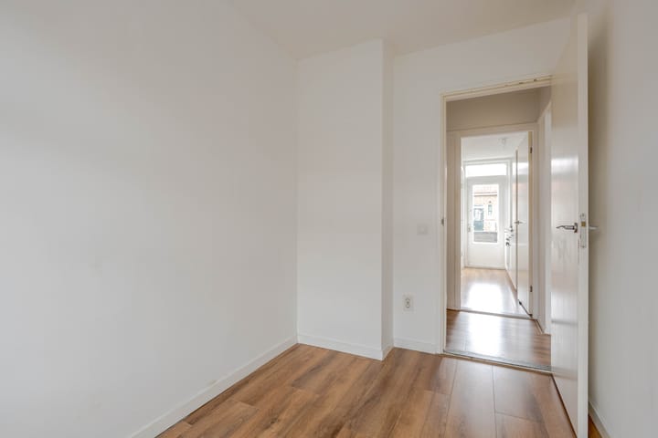 Foto 11 van Korhaanstraat 93-C