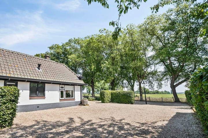 Foto 89 van Weteringdijk 18