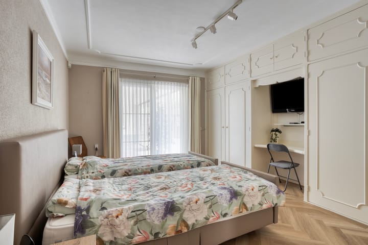 Foto 32 van Peeleik 23-A