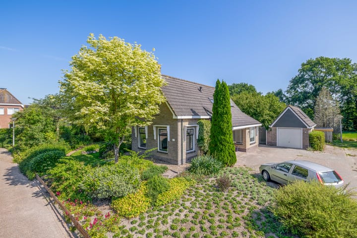 Foto 3 van Russchenreed 71